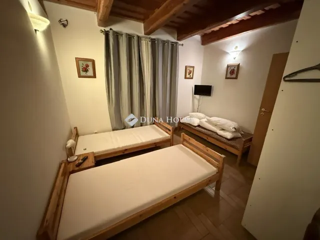 Eladó ház Győr 225 nm