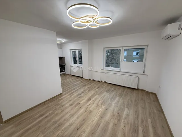 Eladó lakás Győr 63 nm