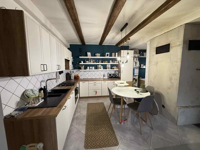 Eladó ház Vének 76 nm