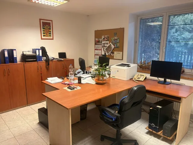 Eladó ház Rábapatona 225 nm