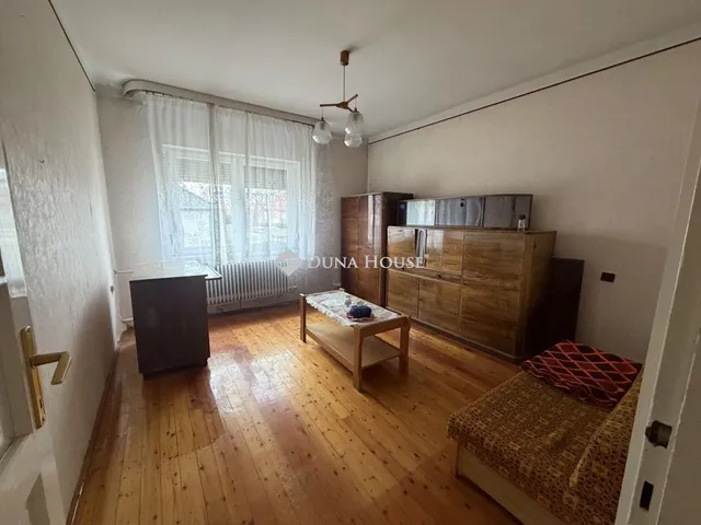 Eladó ház Csorna 65 nm