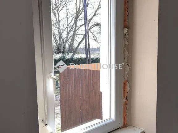 Eladó lakás Várbalog, Rákóczi tér 73 nm