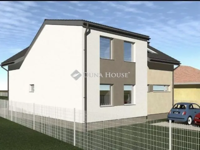 Eladó lakás Tét 67 nm