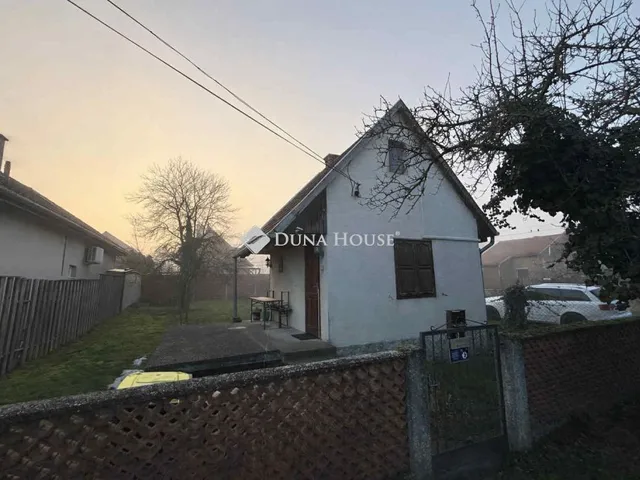 Eladó ház Győr 30 nm