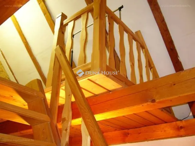 Eladó ház Győr 30 nm