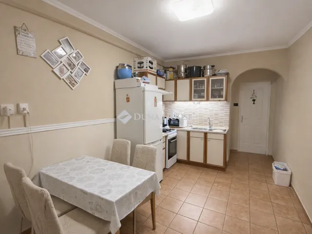 Eladó ház Komárom 45 nm