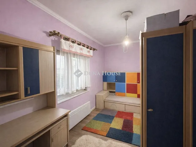 Eladó ház Komárom 45 nm