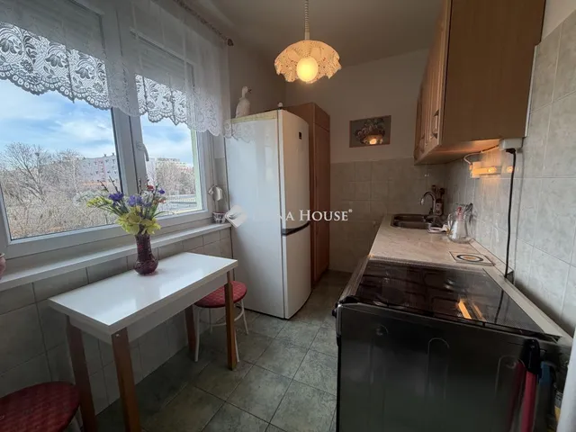 Eladó lakás Győr 55 nm