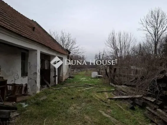 Eladó ház Pápateszér 85 nm