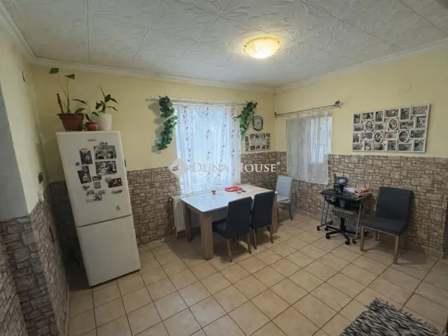 Eladó ház Ásványráró 184 nm