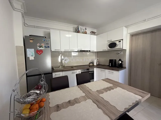 Eladó ház Tét 74 nm