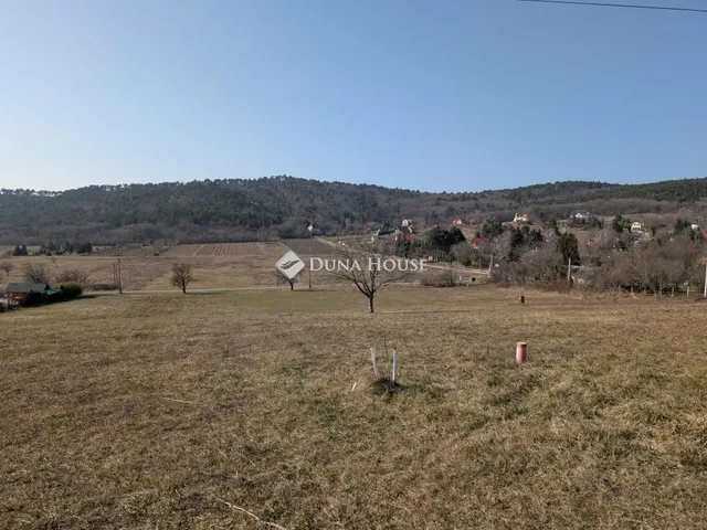 Eladó telek Balatongyörök 3200 nm