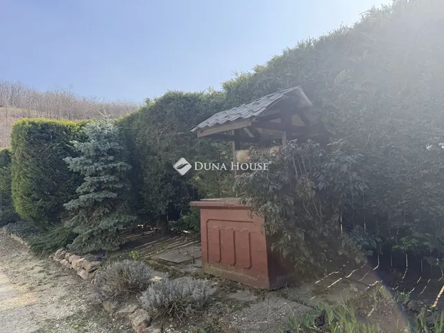 Eladó ház Tényő 85 nm