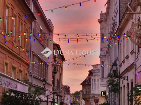 Eladó lakás Győr 28 nm