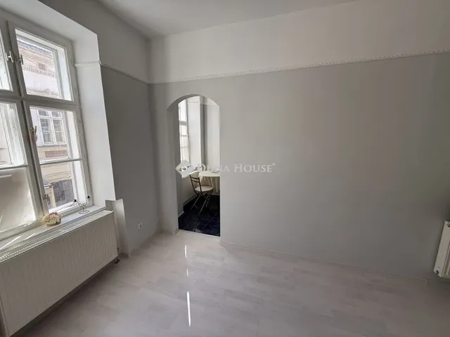 Eladó lakás Győr 28 nm