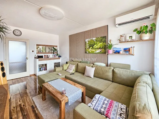 Eladó lakás Győr 77 nm