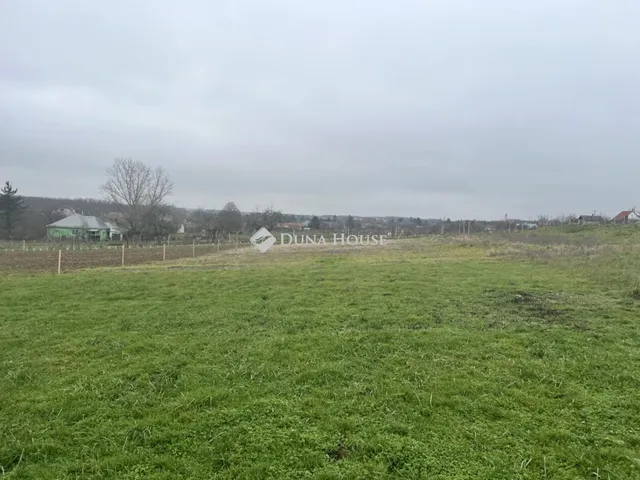 Eladó telek Gyarmat 1031 nm