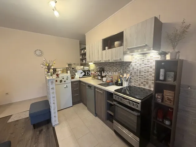 Eladó lakás Vámosszabadi 56 nm