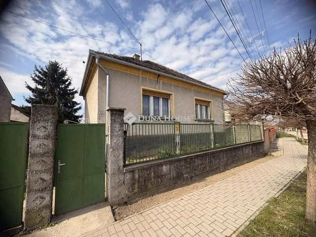 Eladó ház Felpéc 88 nm