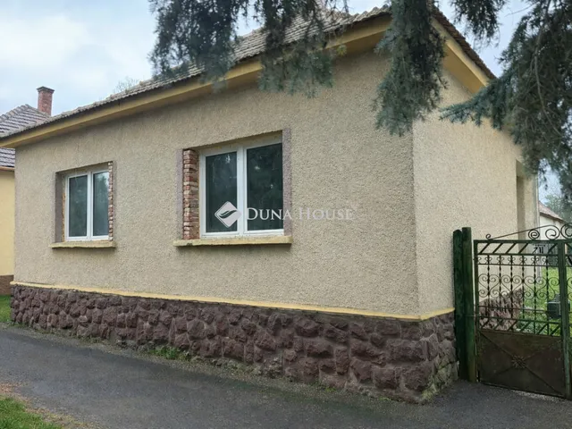 Eladó ház Páli 105 nm