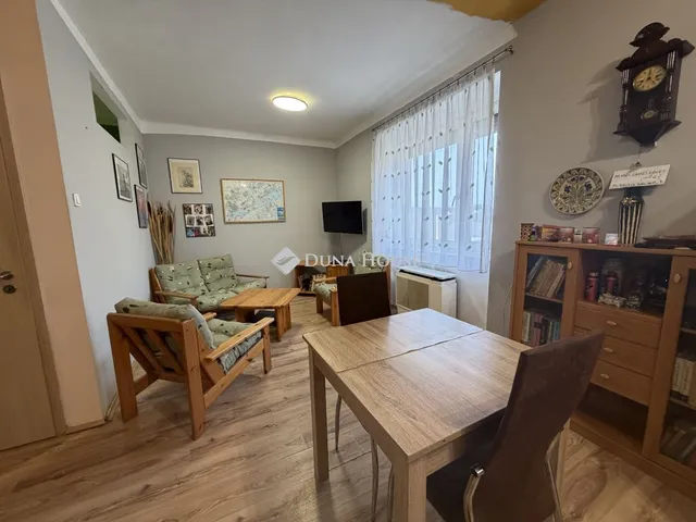 Eladó lakás Győr 38 nm