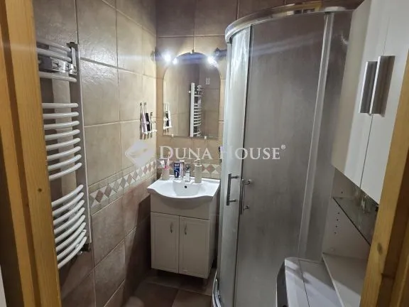 Eladó lakás Győr 58 nm