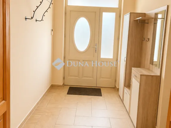 Eladó ház Győr 229 nm