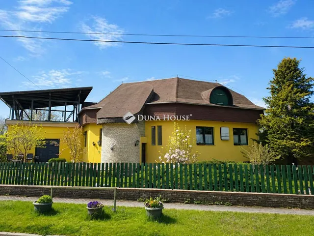 Eladó ház Mecsér 355 nm