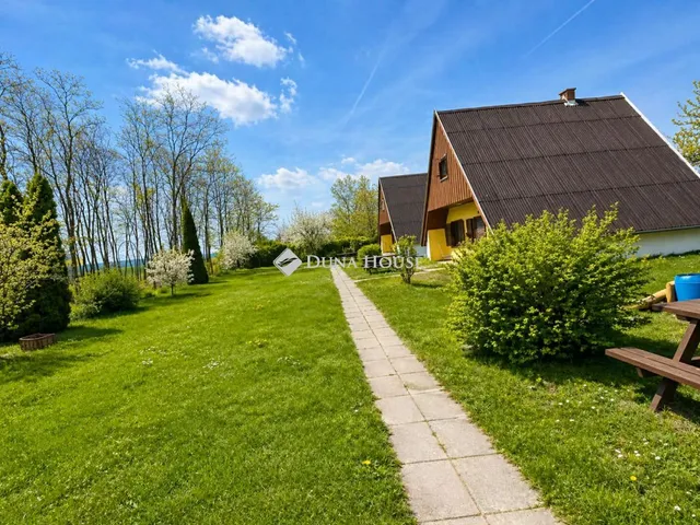 Eladó ház Mecsér 355 nm