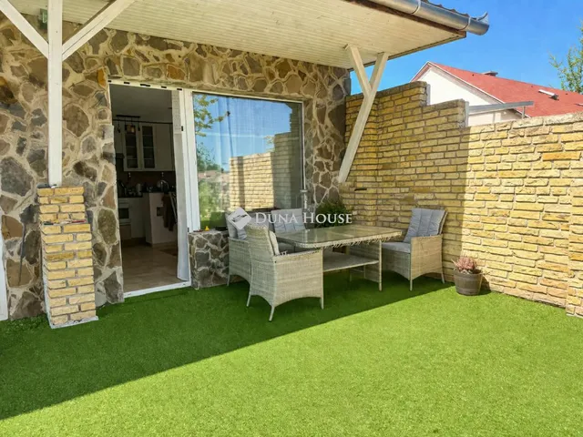 Eladó ház Győrzámoly 195 nm