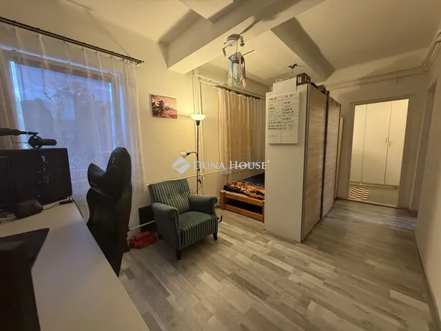 Eladó ház Tényő 93 nm
