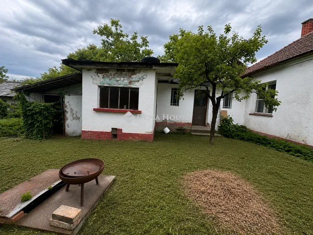 Eladó ház Gönyű 99 nm