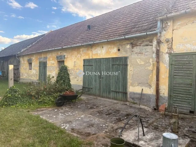 Eladó ház Malomsok 120 nm