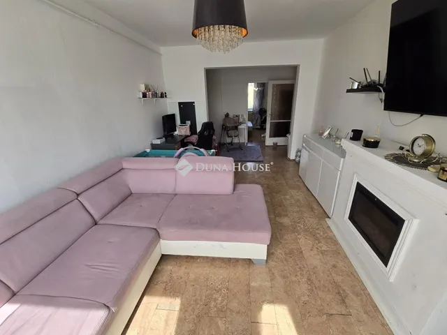 Eladó lakás Győr 55 nm