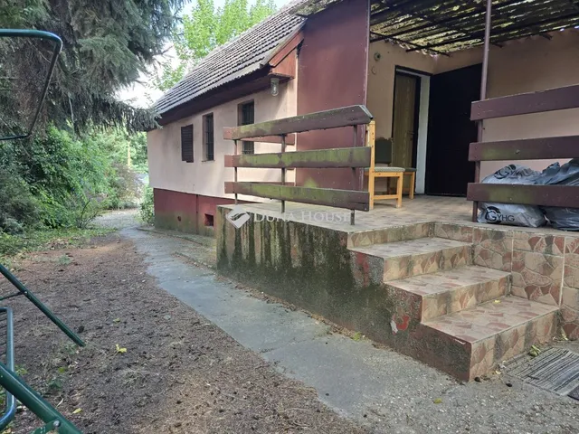 Eladó ház Győr 31 nm