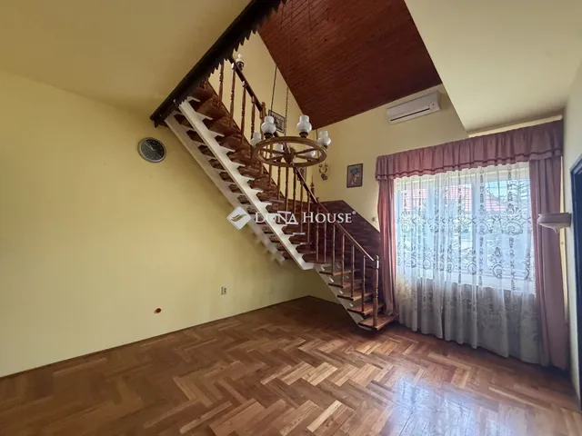 Eladó ház Győr 160 nm