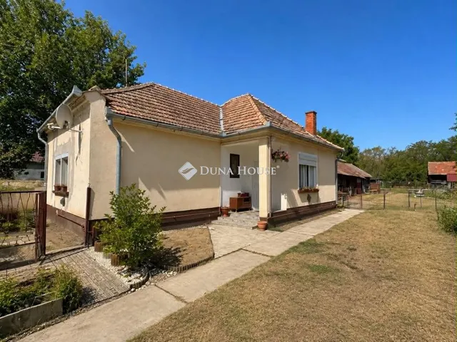 Eladó ház Mórichida 89 nm