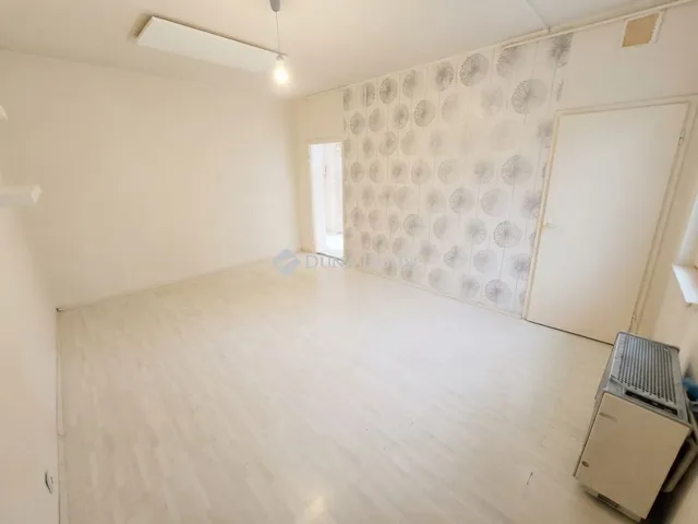 Eladó lakás Győr 28 nm