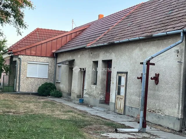 Eladó ház Rábacsanak 130 nm