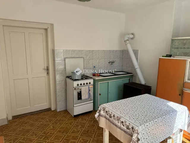 Eladó ház Kóny 88 nm