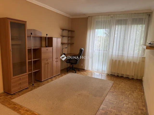 Eladó lakás Győr 43 nm