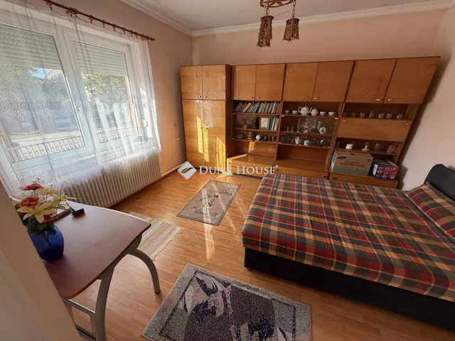 Eladó ház Bana 92 nm