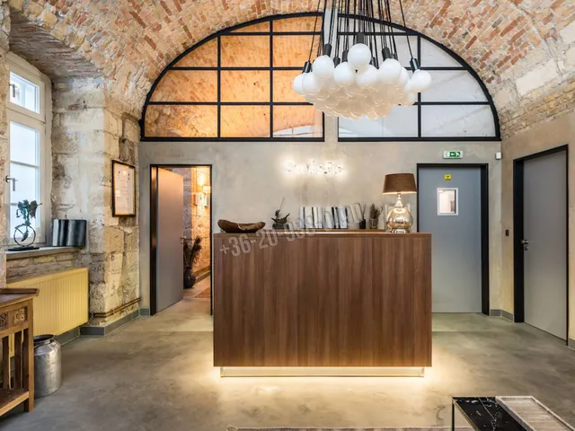 Eladó kereskedelmi és ipari ingatlan Budapest VII. kerület 131 nm