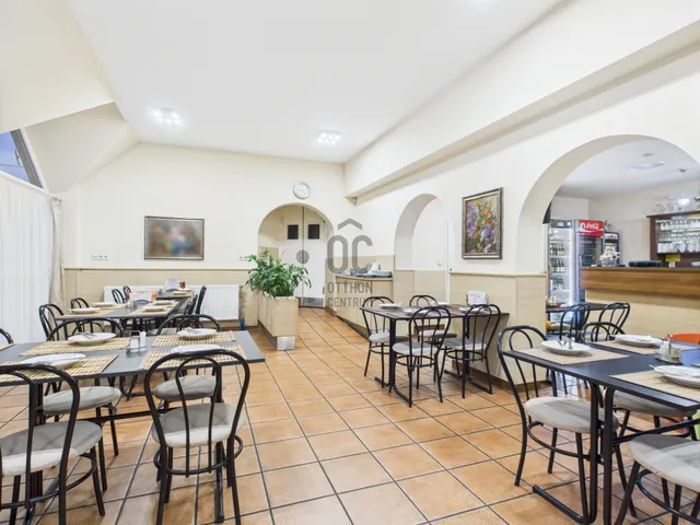 Eladó kereskedelmi és ipari ingatlan Győr, Győrszentiván 648 nm