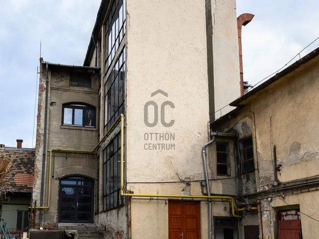 Eladó kereskedelmi és ipari ingatlan Budapest IV. kerület, Újpest 633 nm