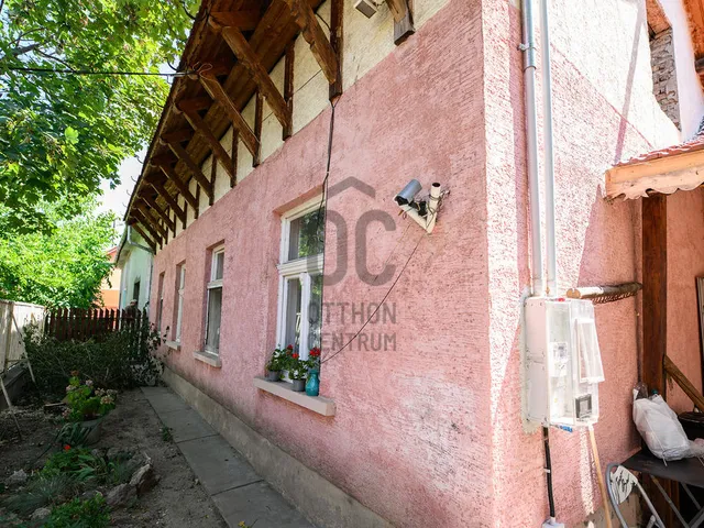 Eladó ház Budapest XV. kerület, Pestújhely 80 nm