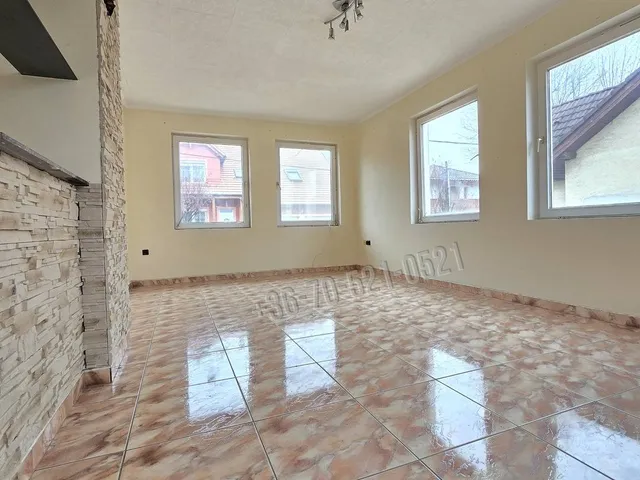 Eladó ház Székesfehérvár, Ráchegy 206 nm