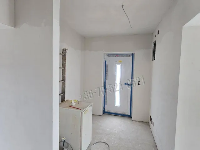 Eladó ház Pécs, Donátus, Varjú dűlő 108 nm