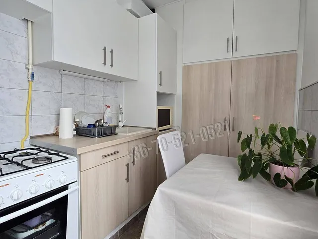 Eladó lakás Pécs, Uránváros 47 nm