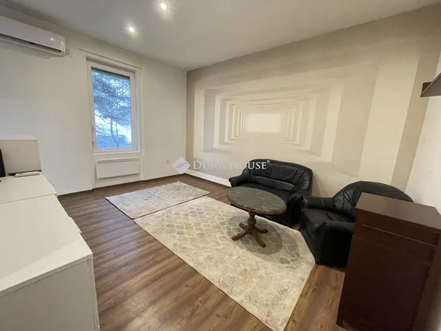 Eladó lakás Budapest XIII. kerület 32 nm